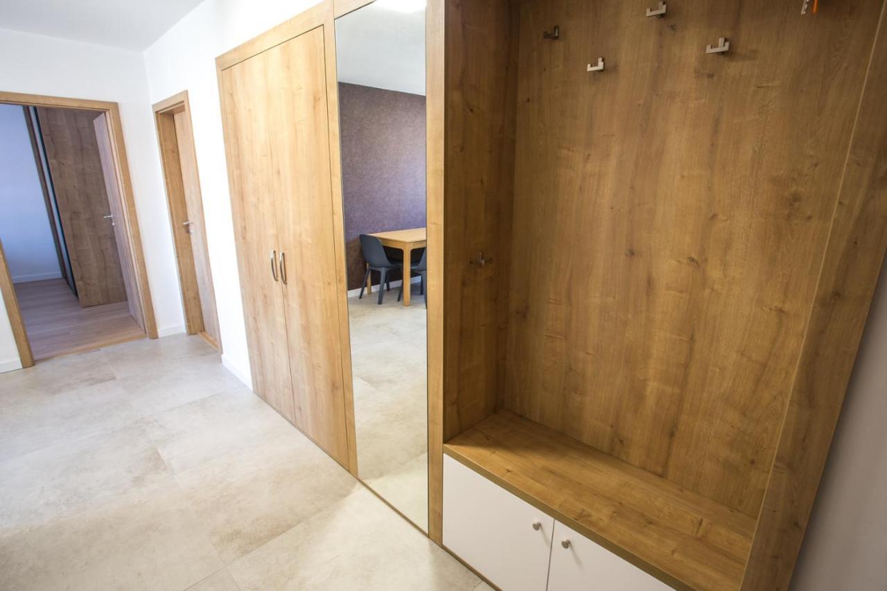 City Apartment Poprad Esterno foto