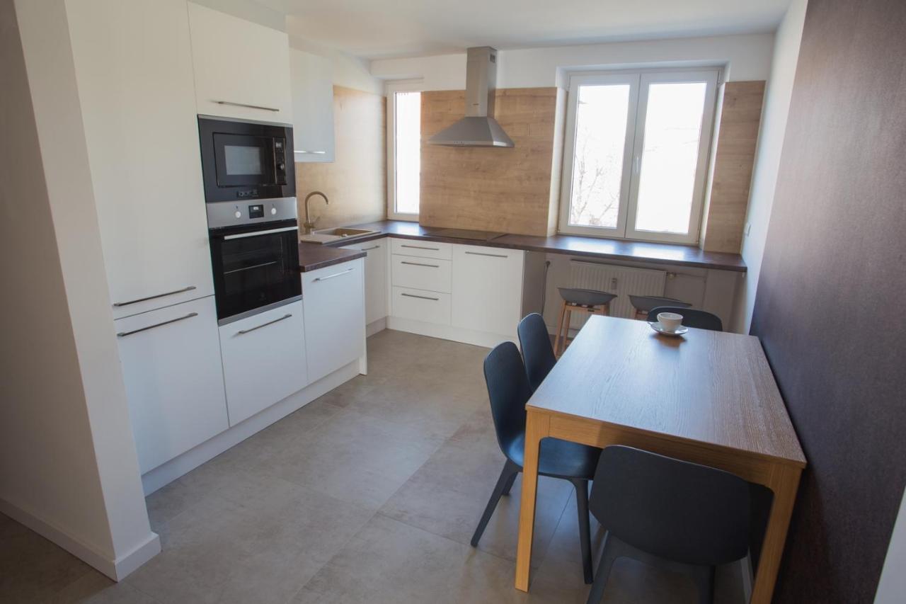 City Apartment Poprad Esterno foto